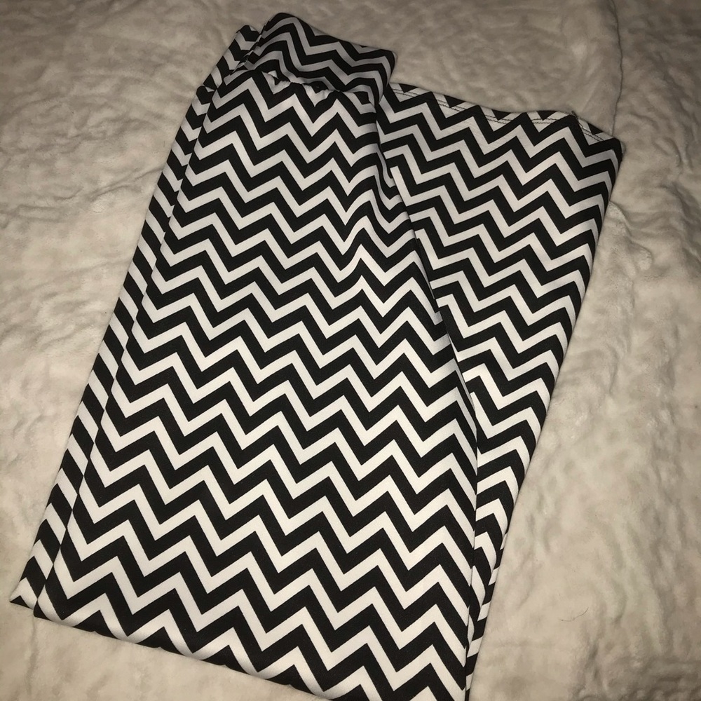 Wide legged patterned trousers